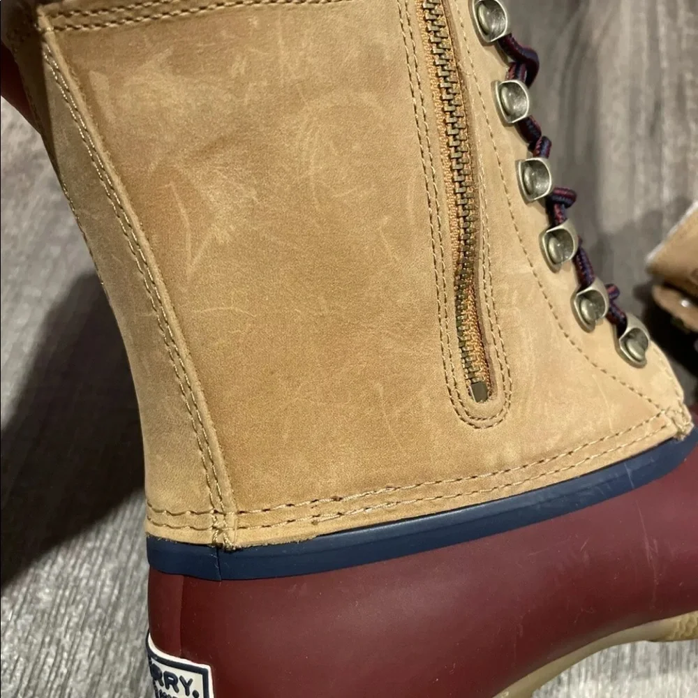 NWT Sperry Saltwater Tall Leather Cozy Duck Boots‎